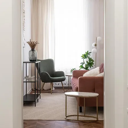 Rentplanet - Srodkowa *