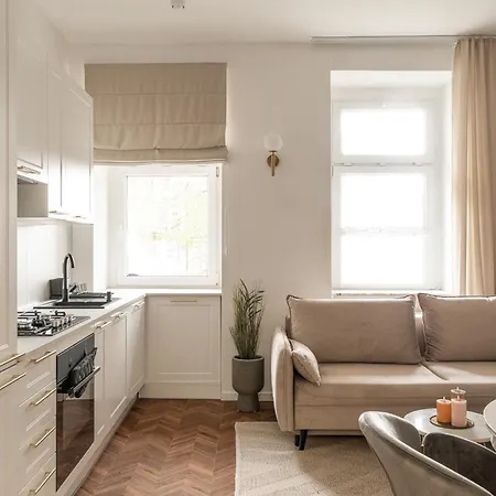 Rentplanet - Srodkowa Vratislav